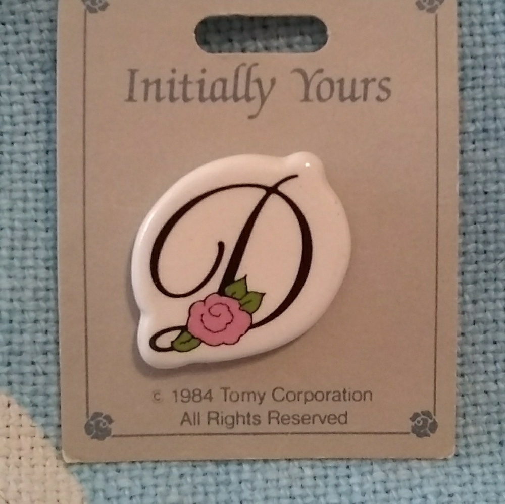 Vintage 1980s Letter Brooch or Initial Pin w Pink